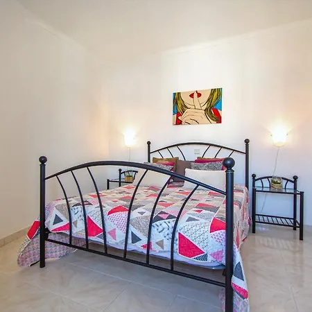 Appartamento Bemposta 1Br Flat W/ Pool By Lovelystay Alvor