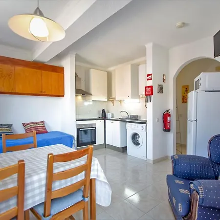 Bemposta 1Br Flat W/ Pool By Lovelystay Appartement