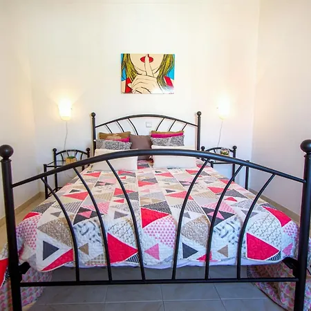 Bemposta 1Br Flat W/ Pool By Lovelystay Alvor